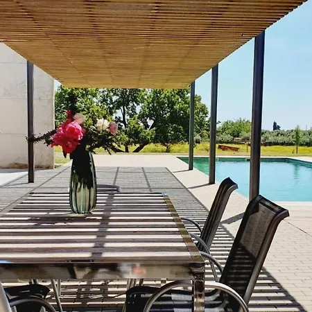 Design Mit Pool By Interhome *